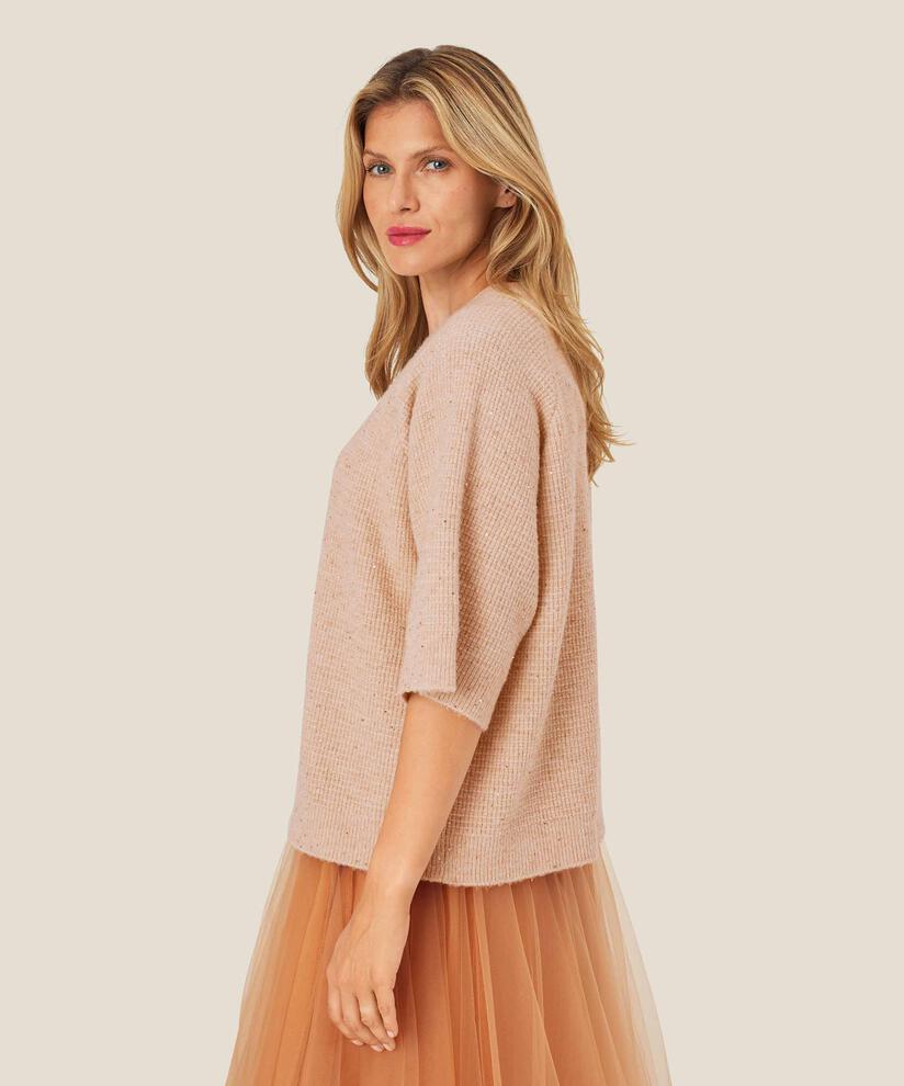 Farinna Jumper, Bisquit