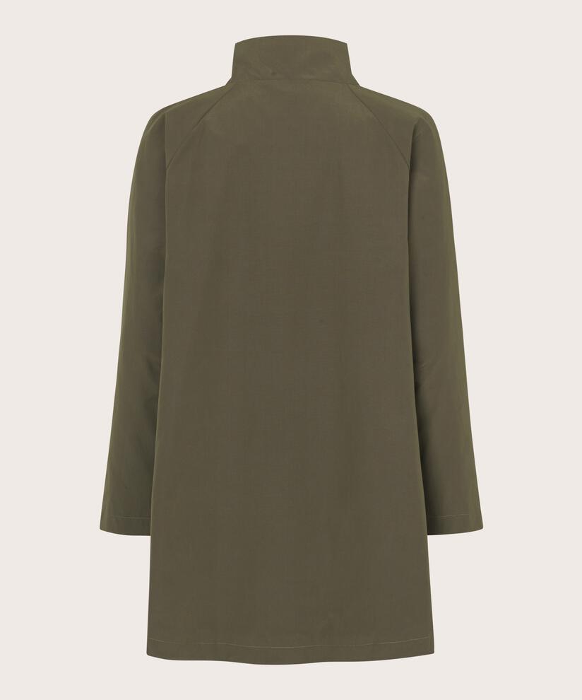 Teresa Coat, Crocodile