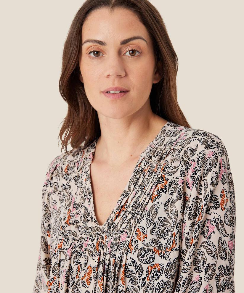 Daryl Blouse, Sea Turtle