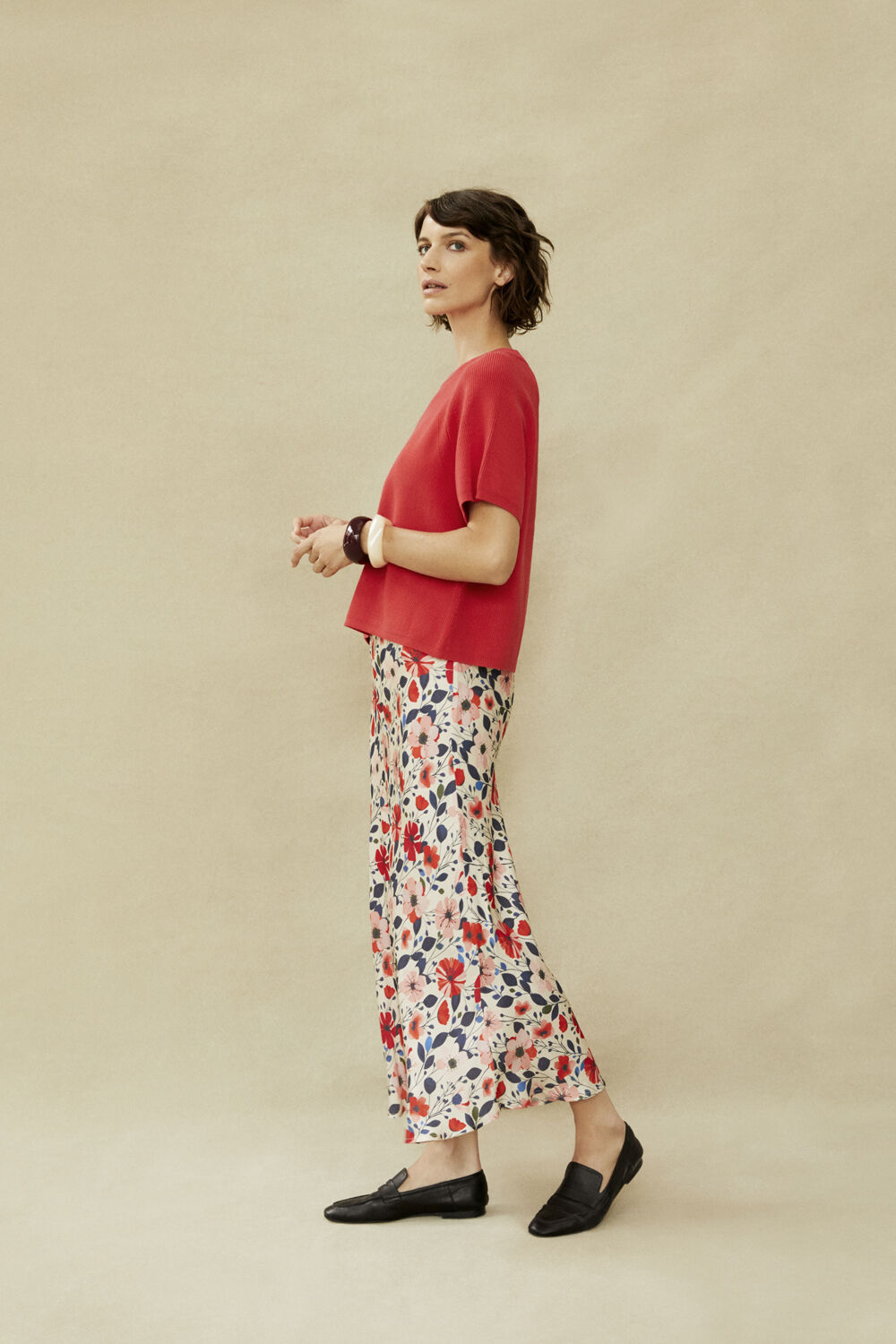 Fokimia Top - Poinsettia, Solviera Skirt - Poinsettia, Raveira Bracelet - Beet Red