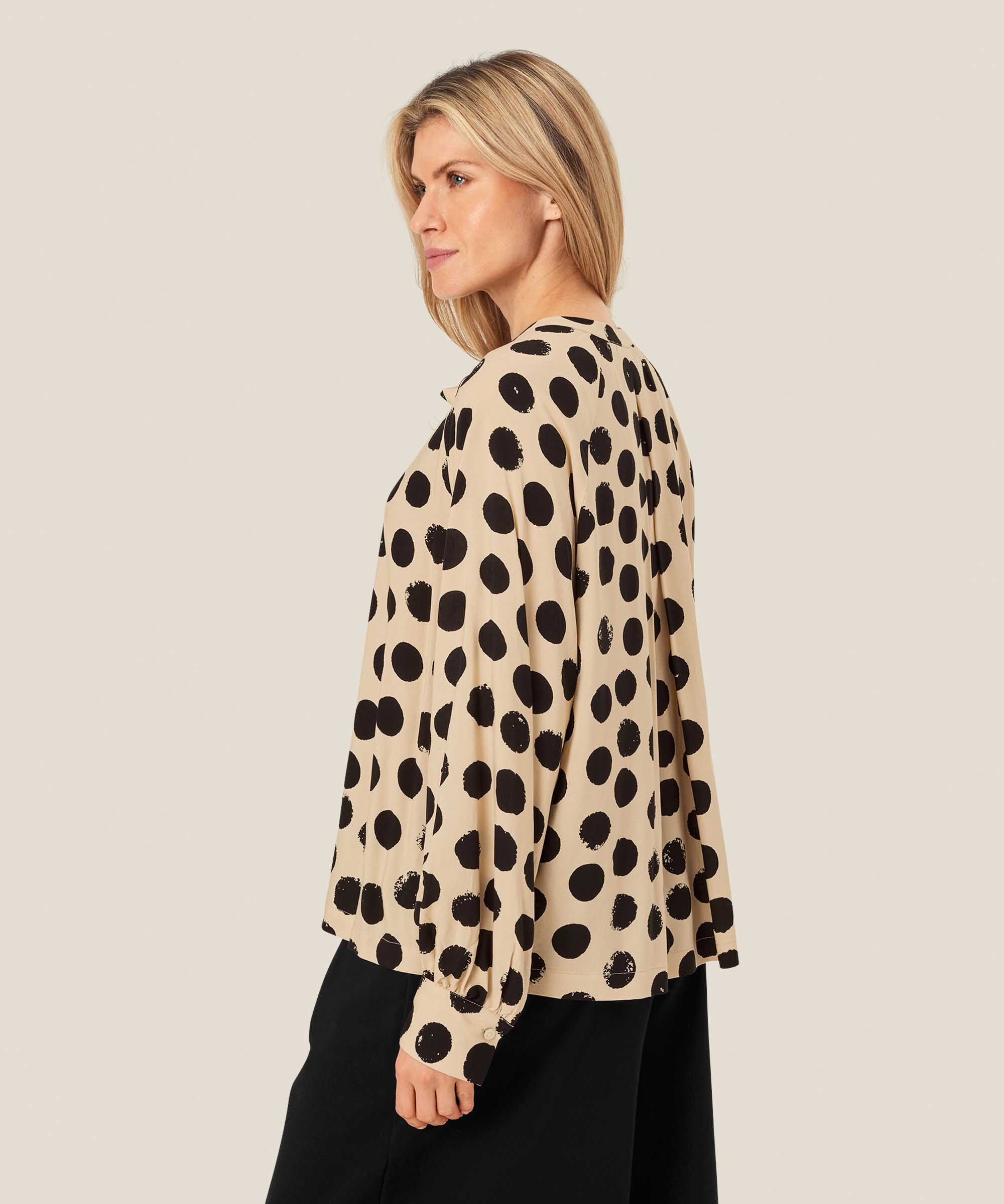 Dortea Blouse, Fog