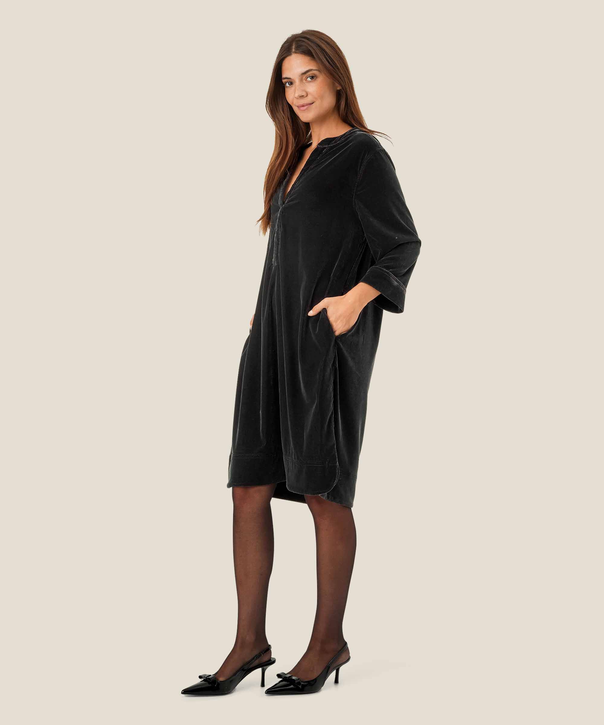 Nokolo Dress, Black