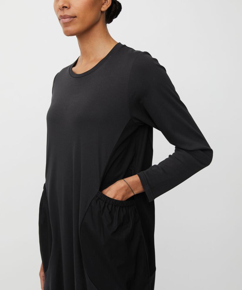 Nyphira JERSEY Dress, Black