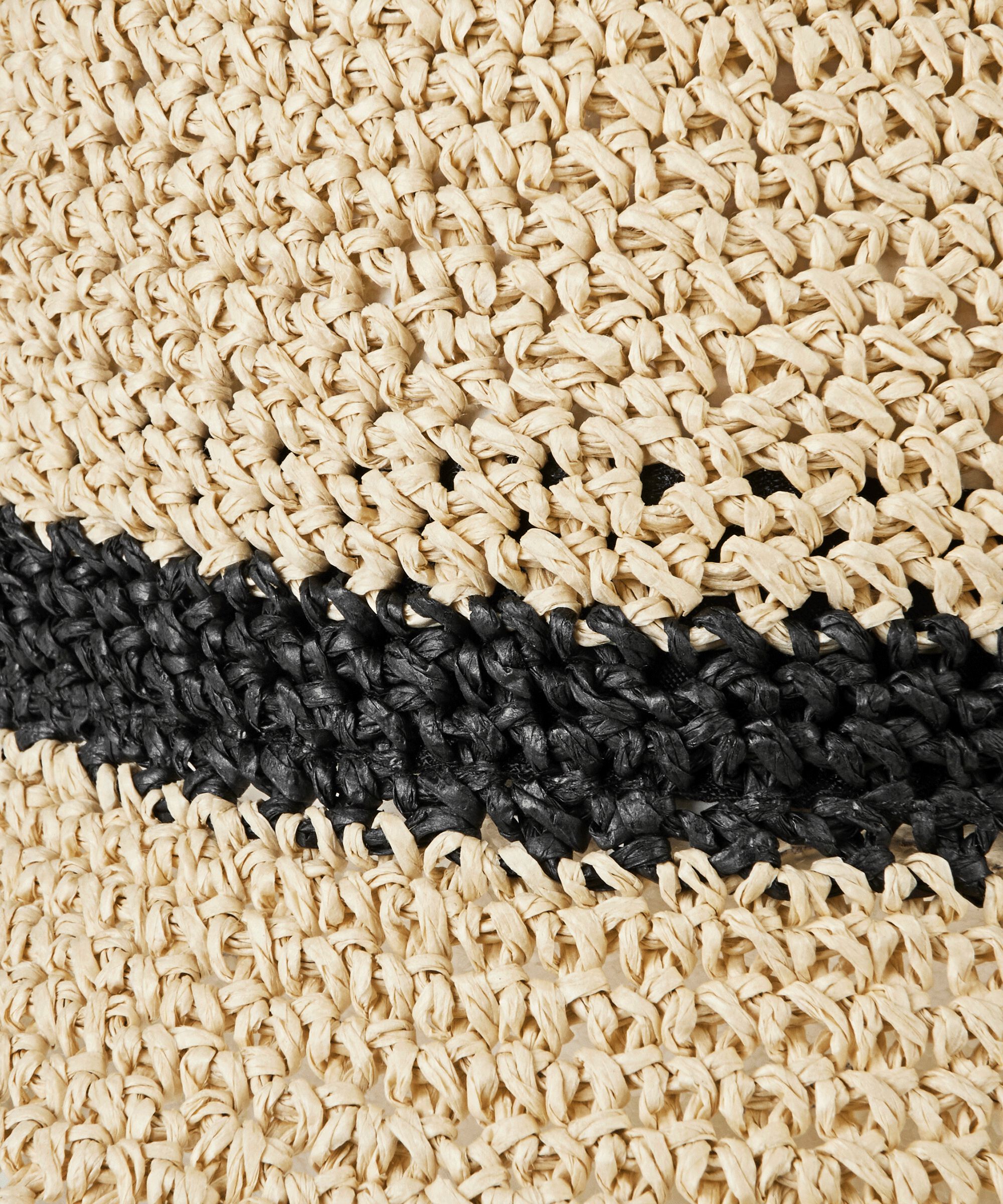 Rihatta Hat, Natural