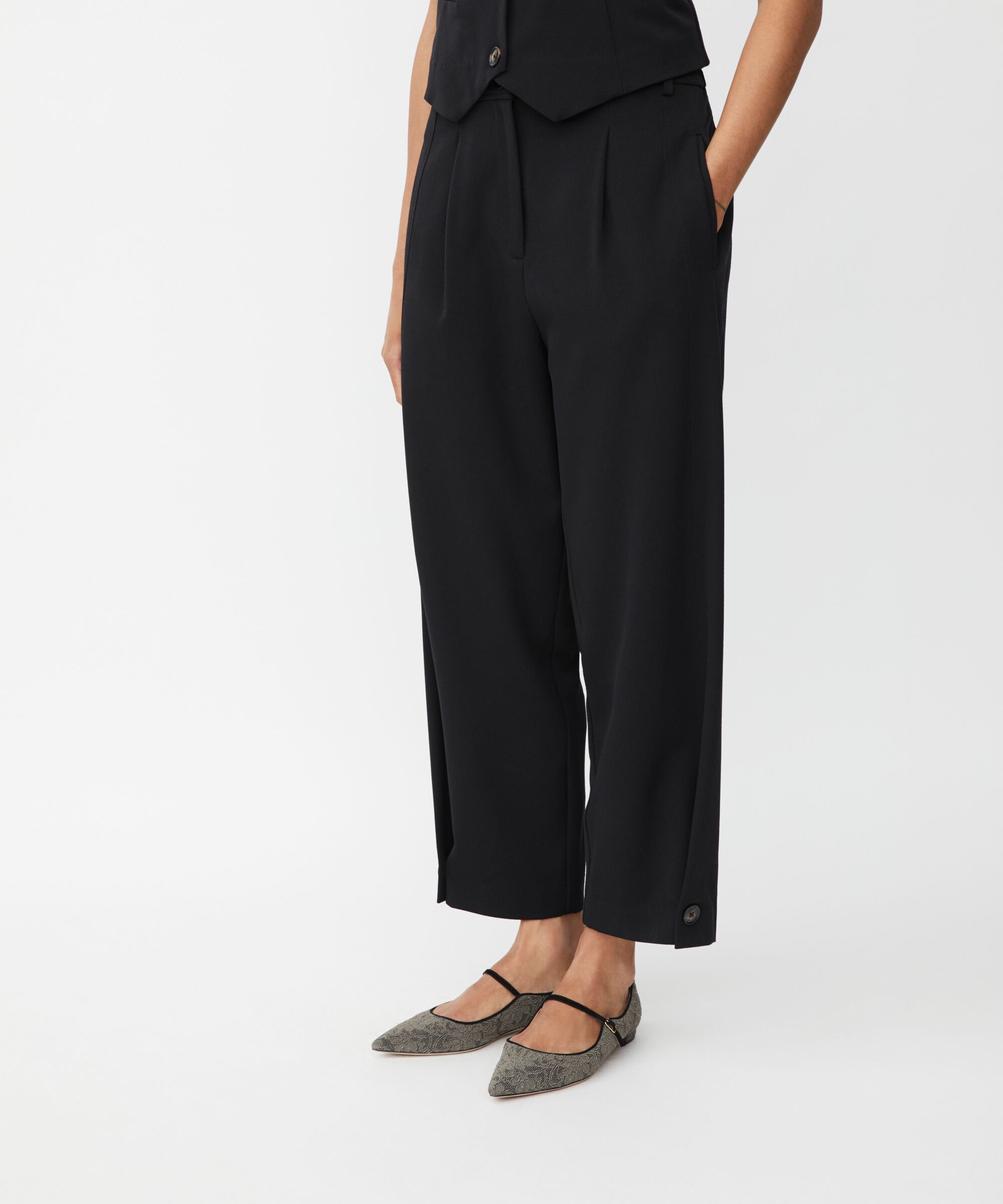 Punna Trousers, Black