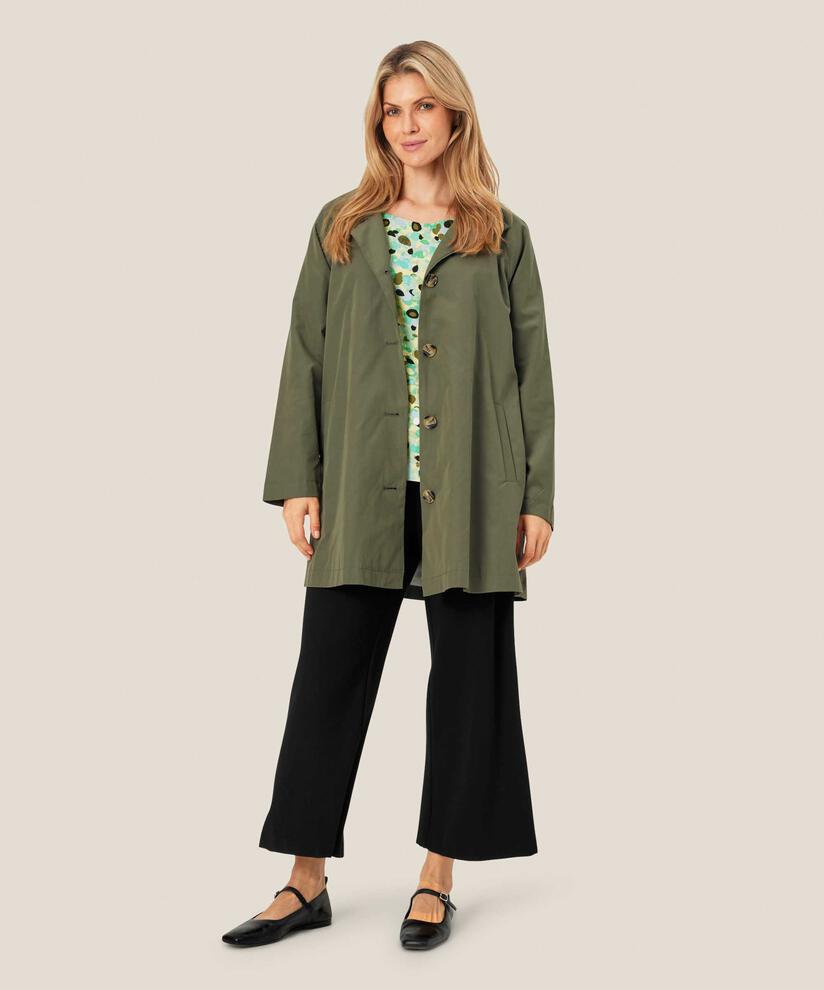 Teresa Coat, D. Lichen Green