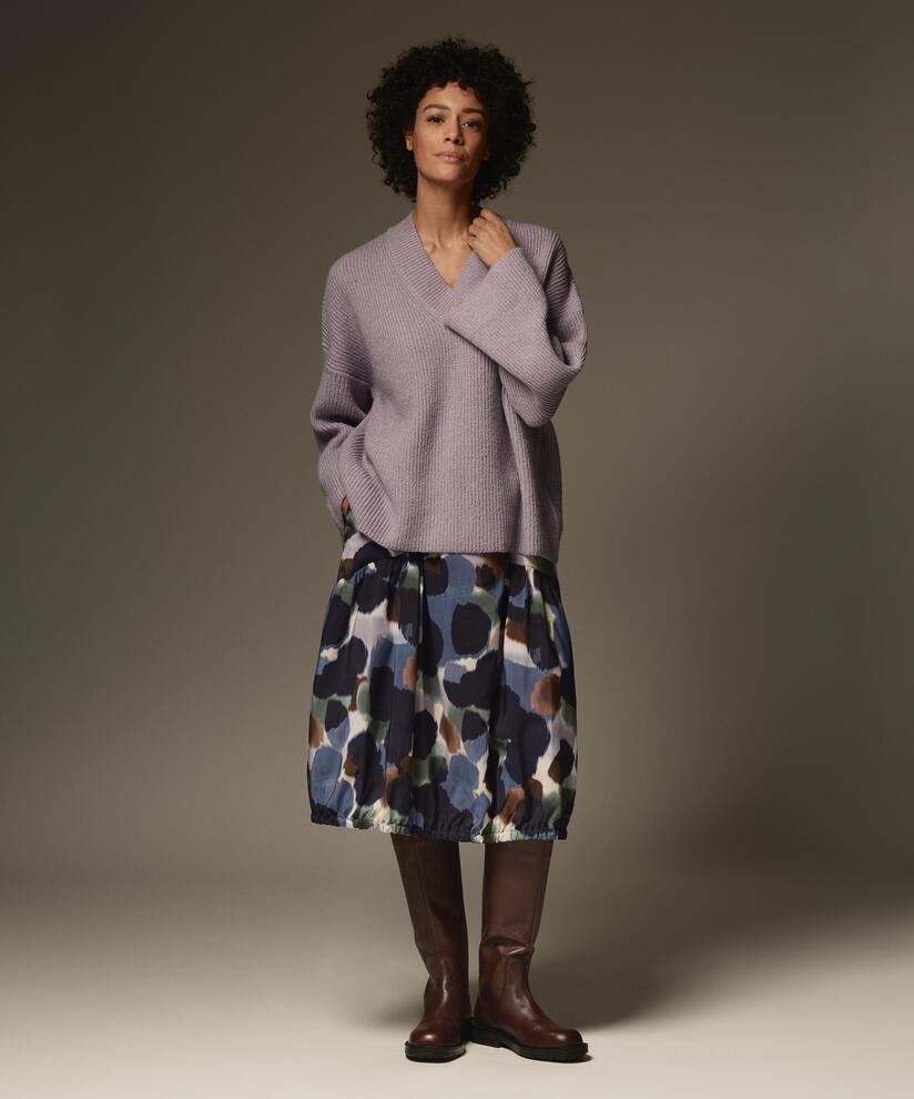 Fayima Jumper, Wisteria