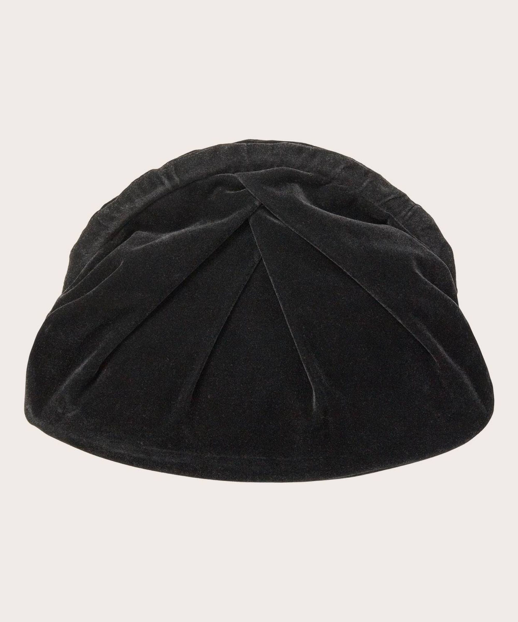 ROSELYNN VELOUR CLUTCH, Black