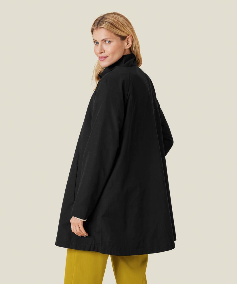 Teresa Coat, Black