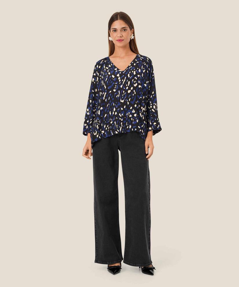 Benika Blouse, Medieval blue