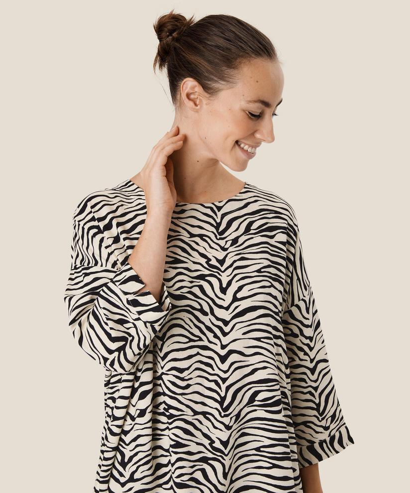 Becca Blouse, Whitecap