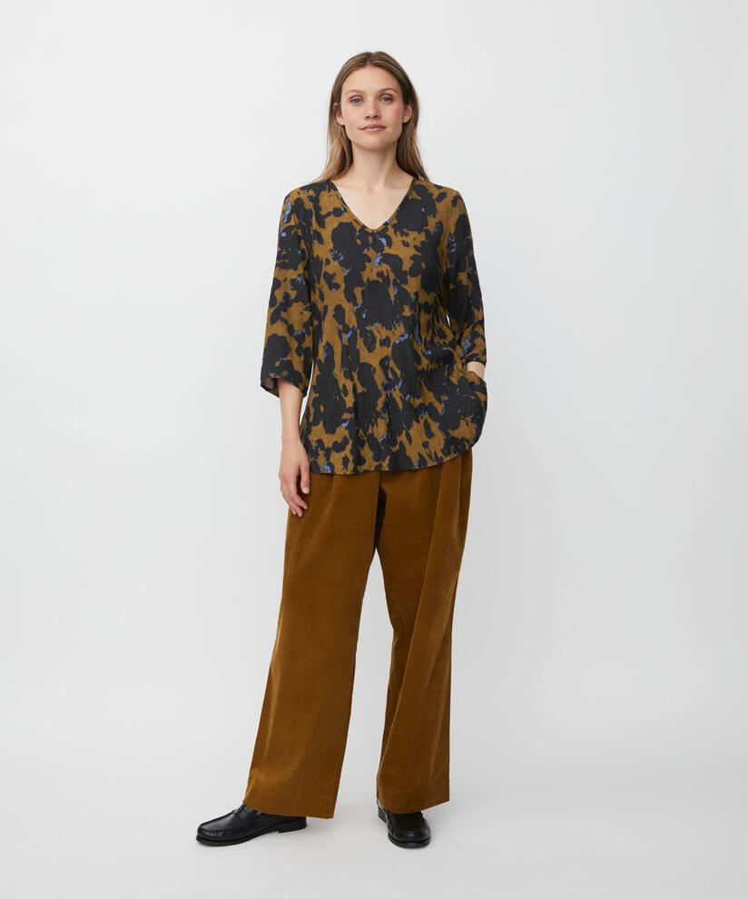 Katacia Blouse, Breen