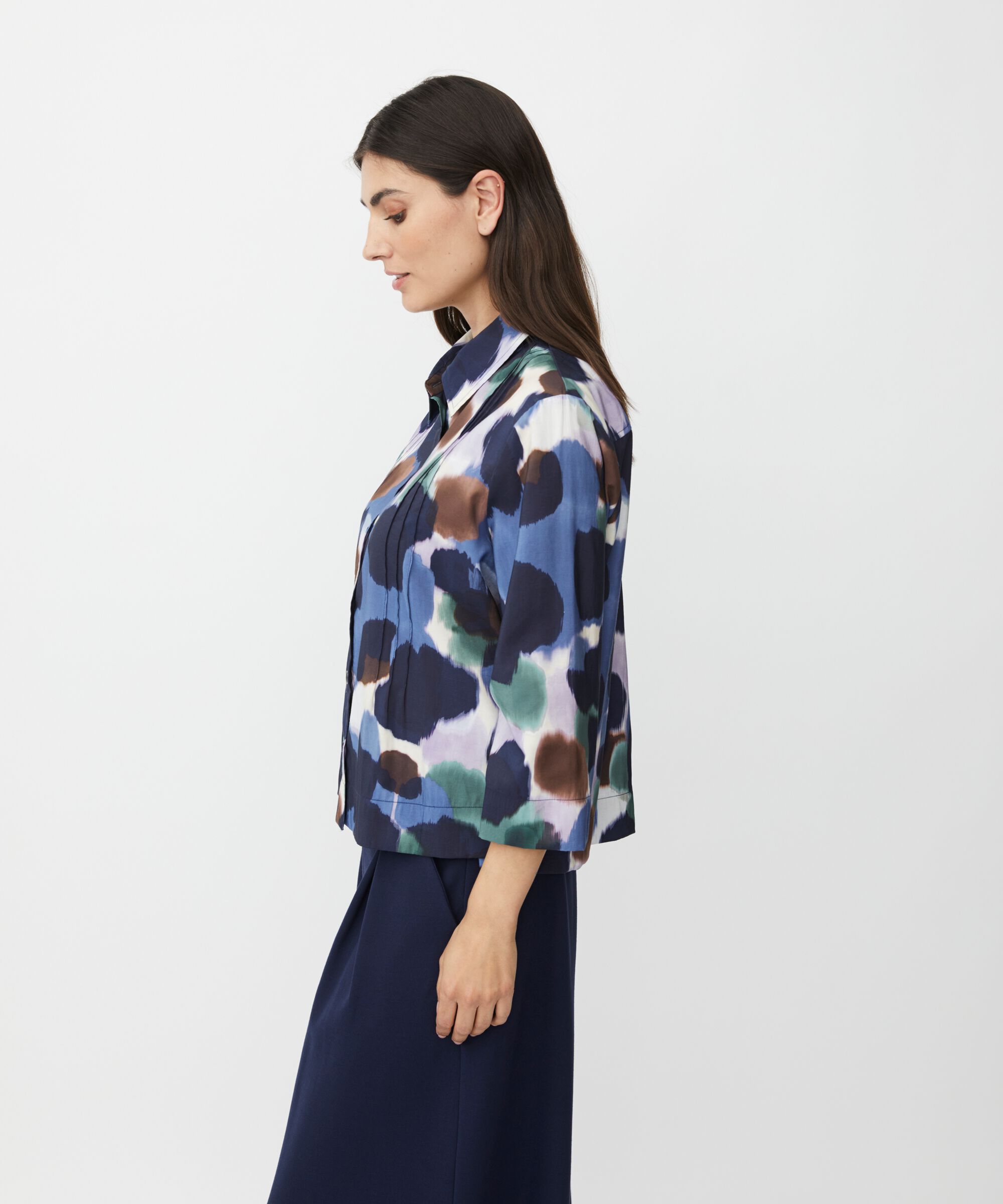 Ibilisan Shirt, Navy Blazer