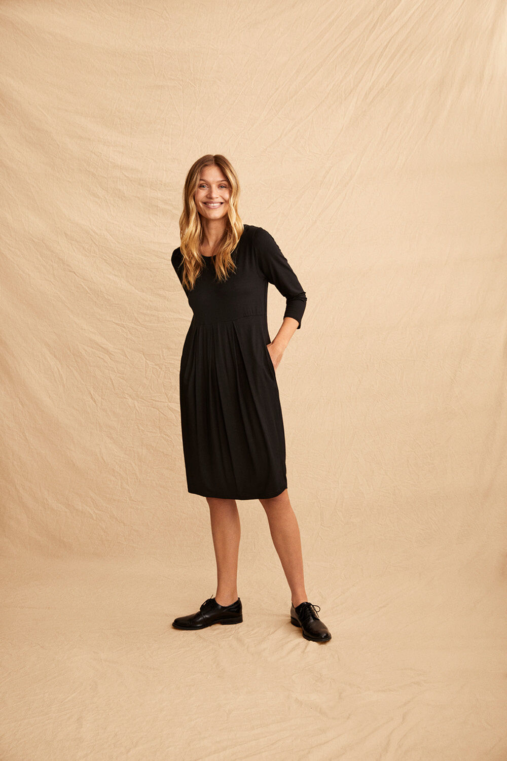 Black dress fast shipping new arrivals