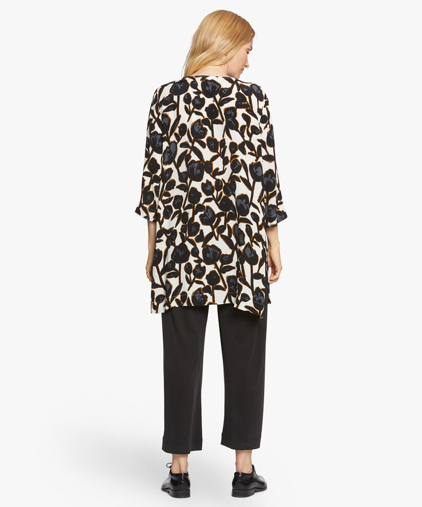 BAI TUNIC, Tapenade