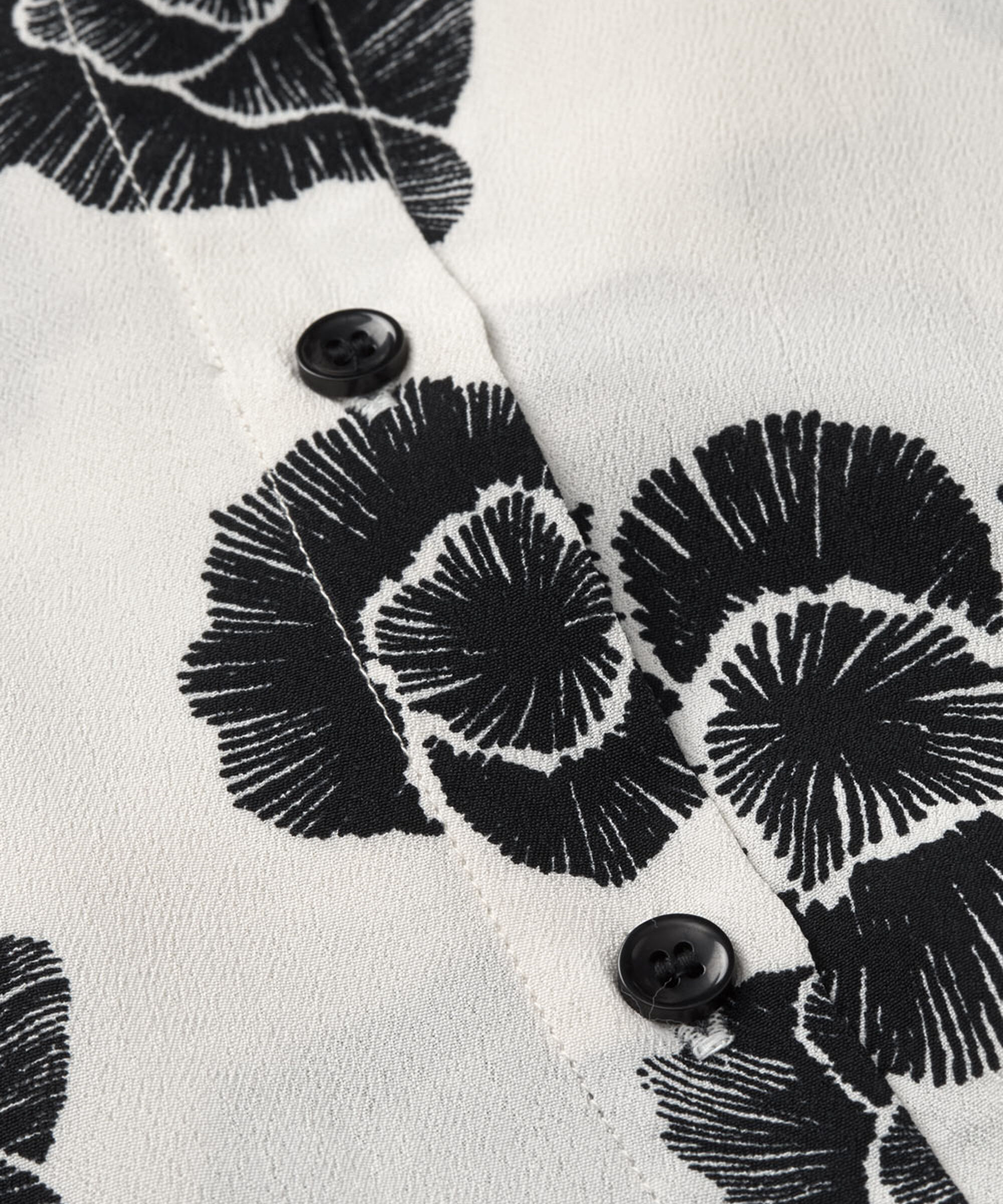 Ioya SHIRT, Black