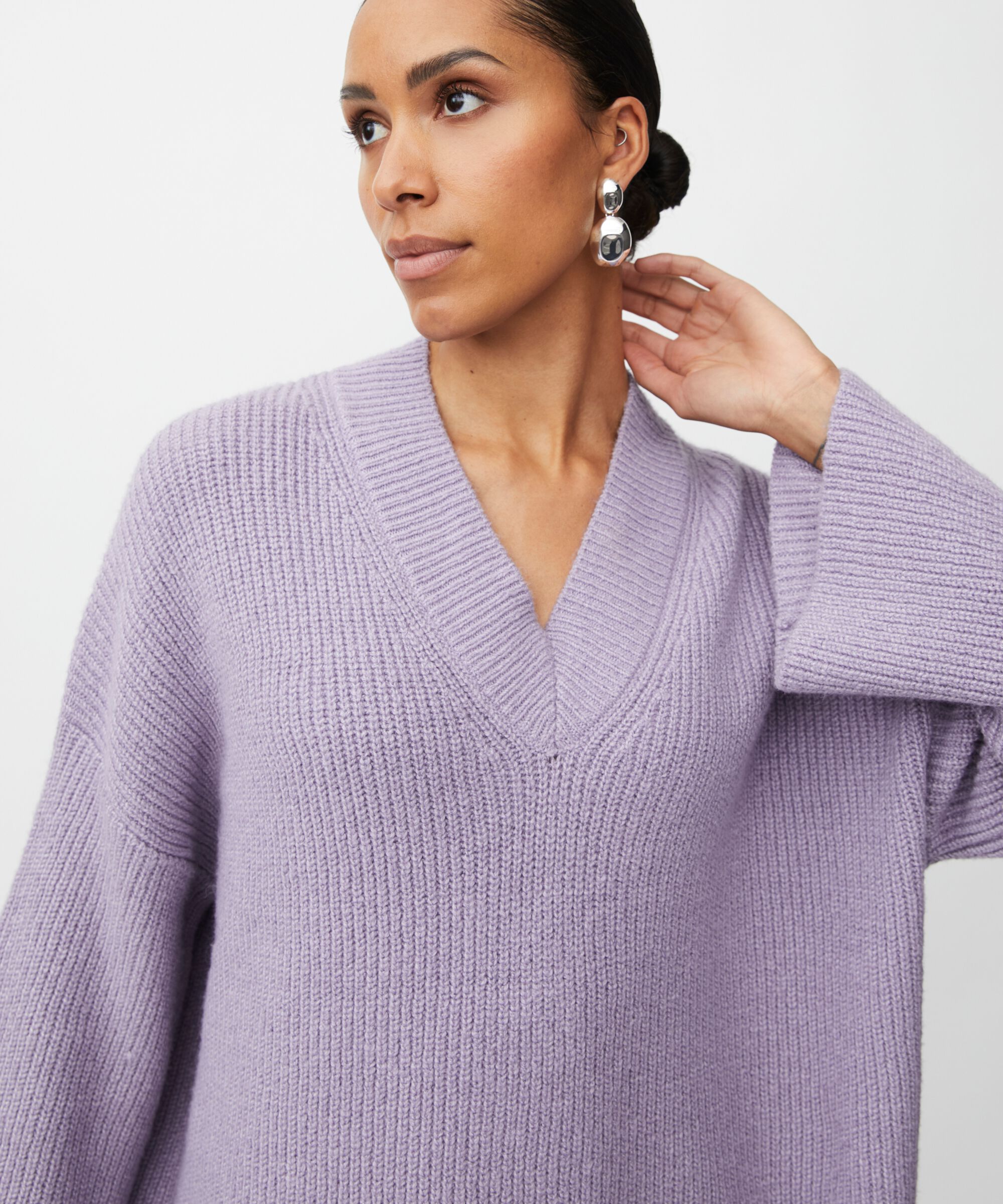Fayima Jumper, Wisteria