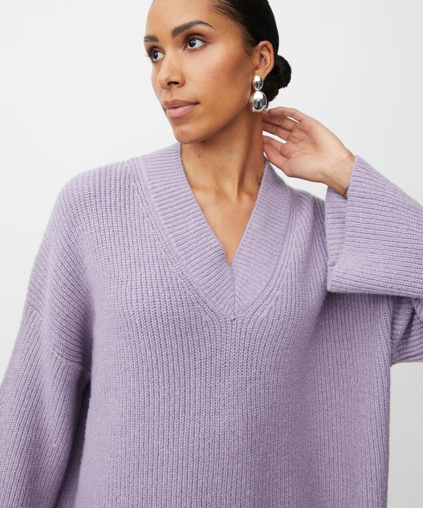 Fayima Jumper, Wisteria