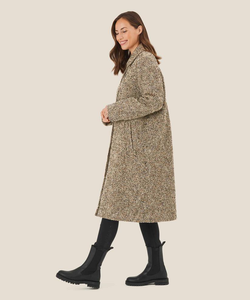 Trud Coat, Dijon