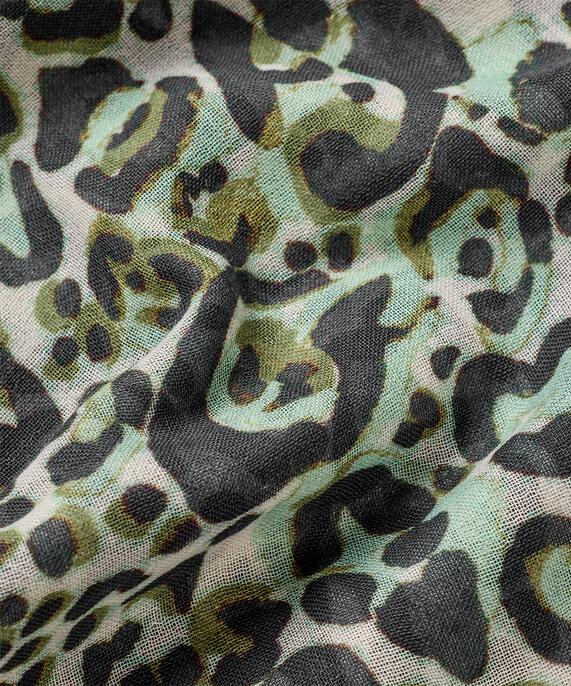 Adeola Scarf, D. Lichen Green
