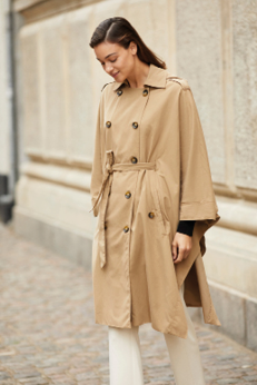 WEEK08_FRONTPAGE_FRIDAY_NEWARRIVALS_INSPIRATION_COATS